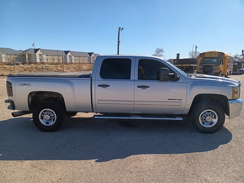 Chevrolet Silverado 2500HD LT1 Crew Cab 4WD 2010