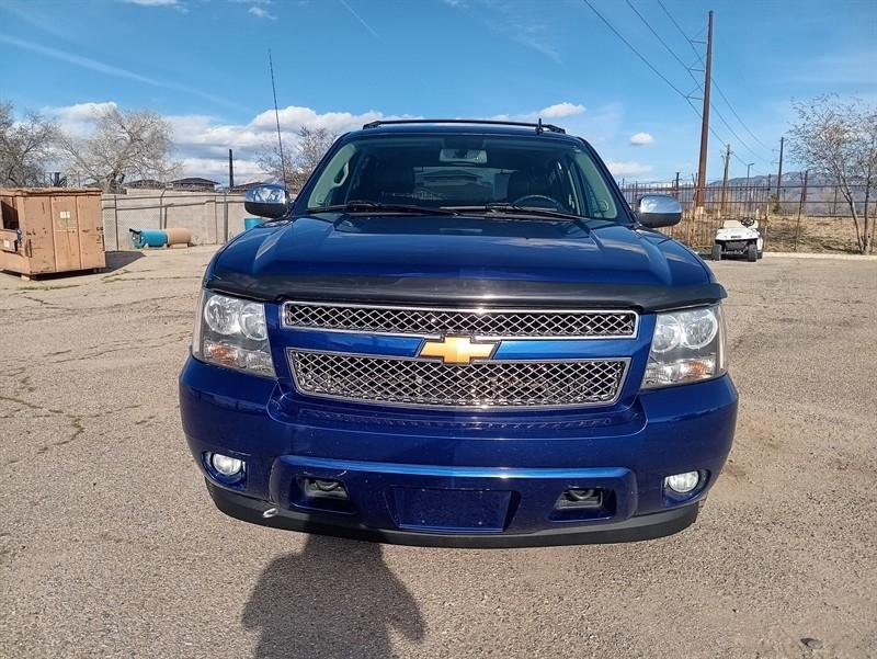 Chevrolet Avalanche LT 4WD 2013