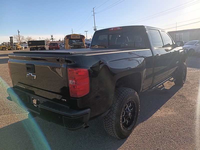 Chevrolet Silverado 1500 LTZ Crew Cab 4WD 2015