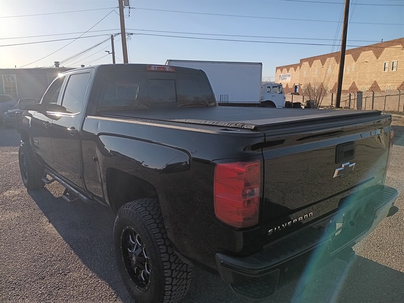 Chevrolet Silverado 1500 LTZ Crew Cab 4WD 2015