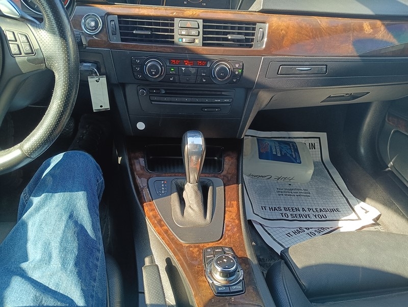 BMW 3-Series 335i Coupe 2010