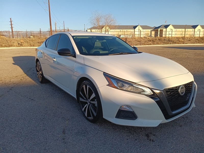 2021 Nissan Altima SR