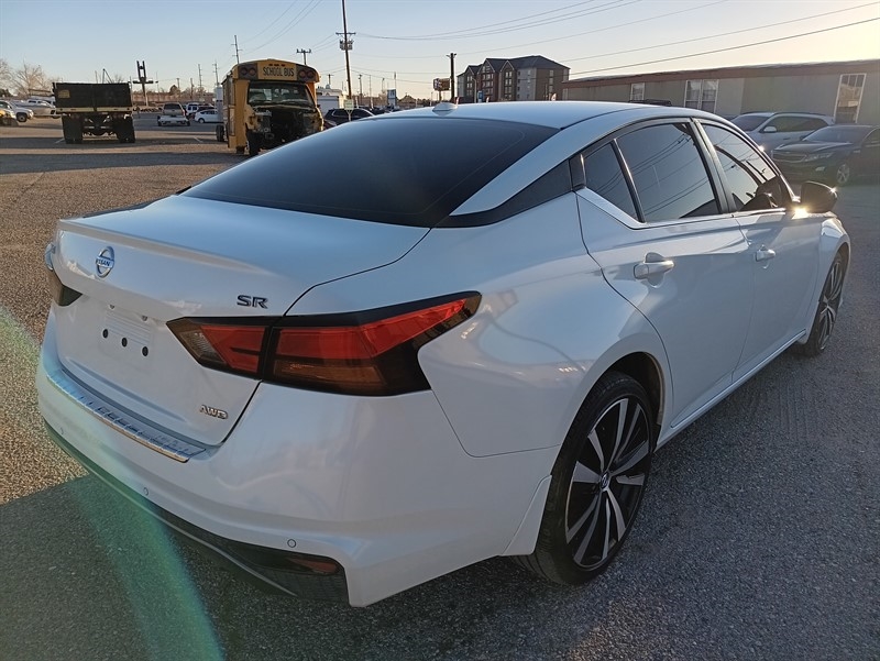 Nissan Altima 2.5 SR AWD 2021