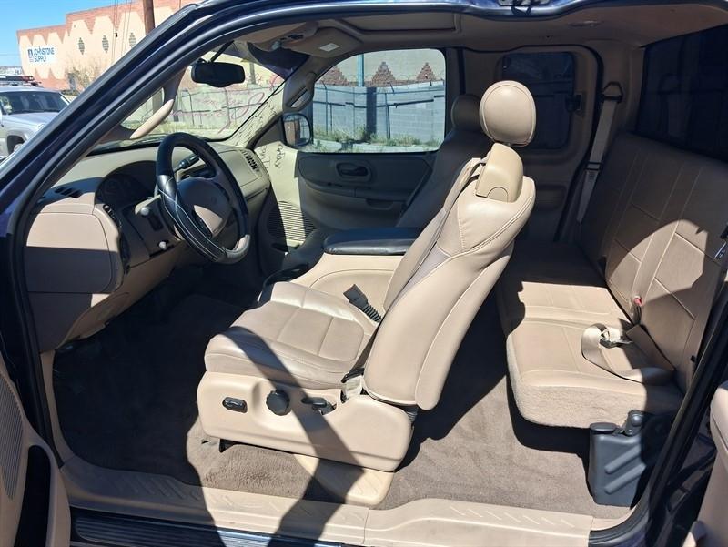 Ford F-150 XL SuperCab Flareside 2WD 2001