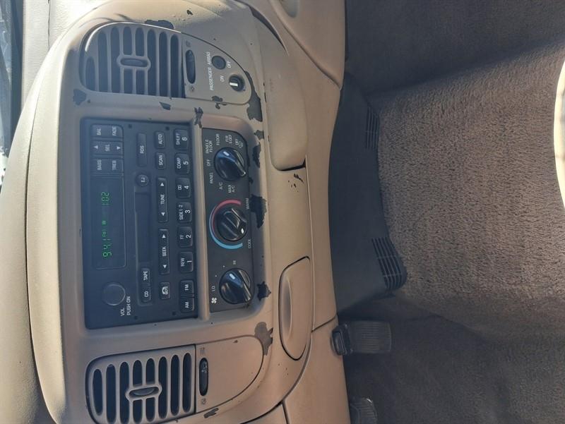 Ford F-150 XL SuperCab Flareside 2WD 2001