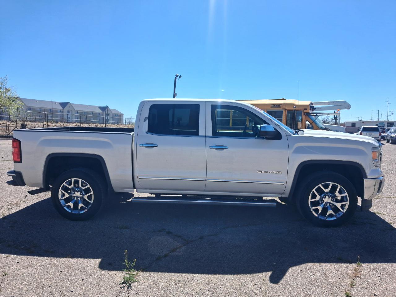 GMC Sierra 1500 SLT Crew Cab Long Box 2WD 2014