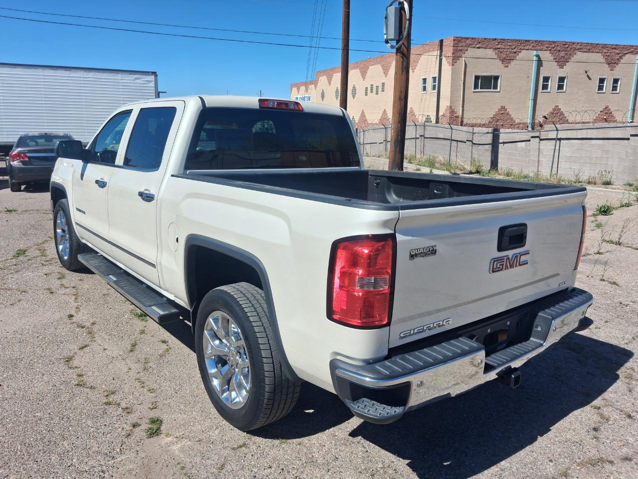 GMC Sierra 1500 SLT Crew Cab Long Box 2WD 2014