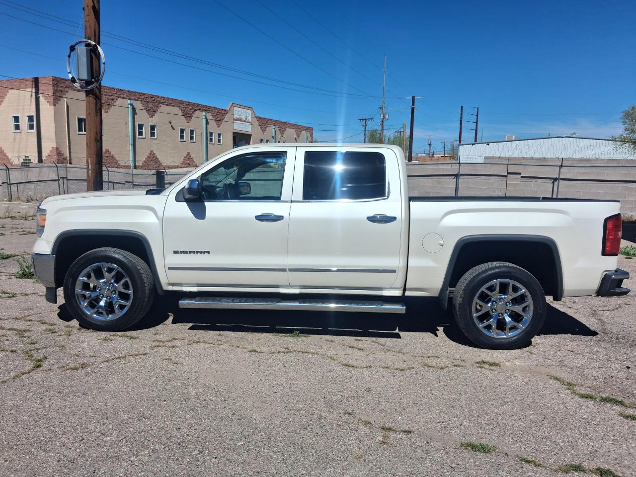 GMC Sierra 1500 SLT Crew Cab Long Box 2WD 2014