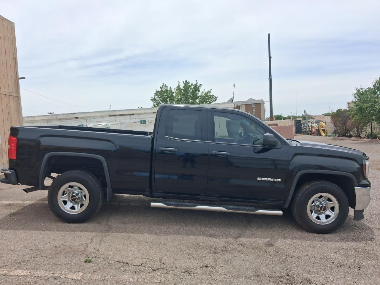 GMC Sierra 1500 Base Double Cab 2WD 2016