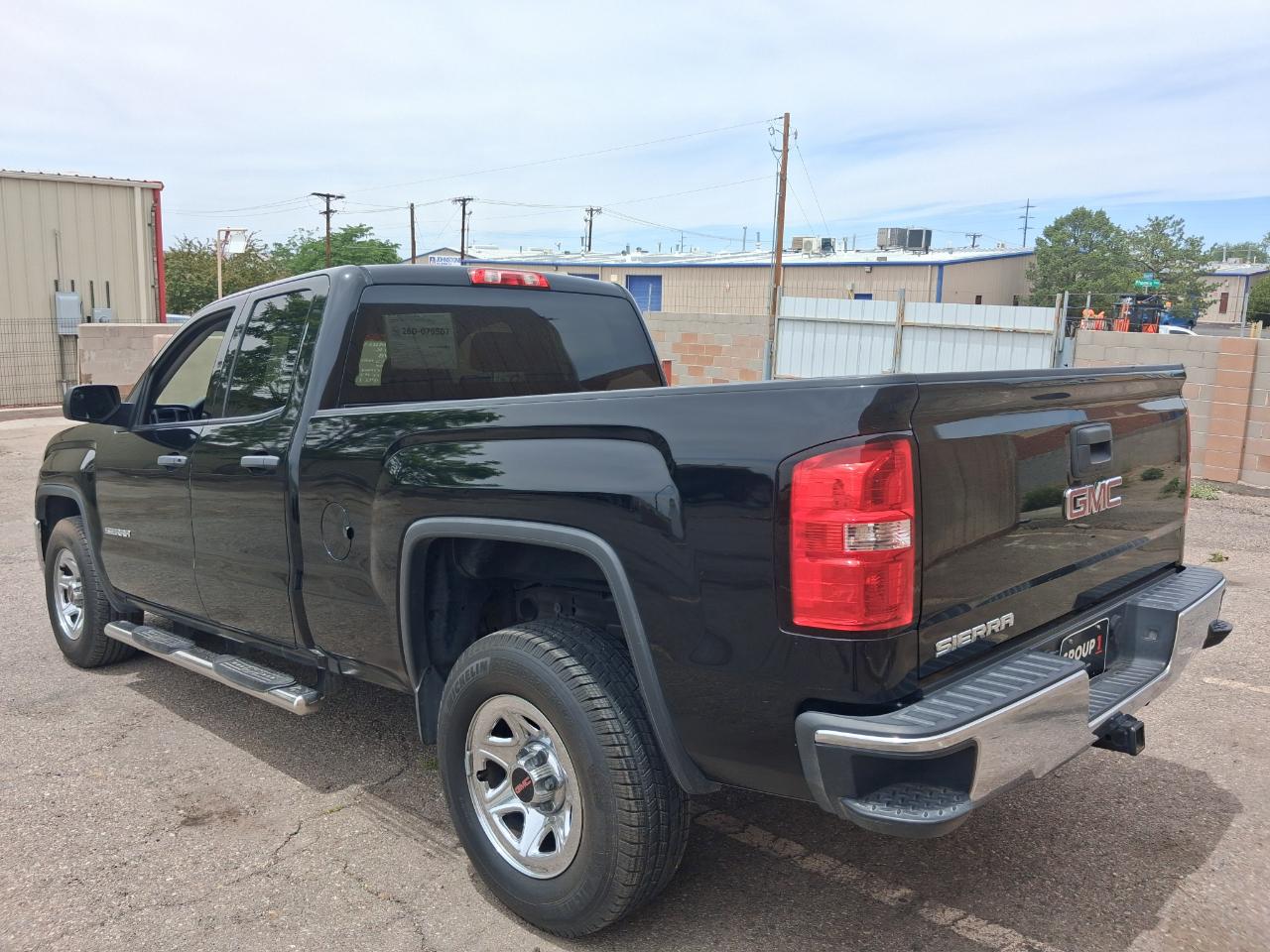 GMC Sierra 1500 Base Double Cab 2WD 2016