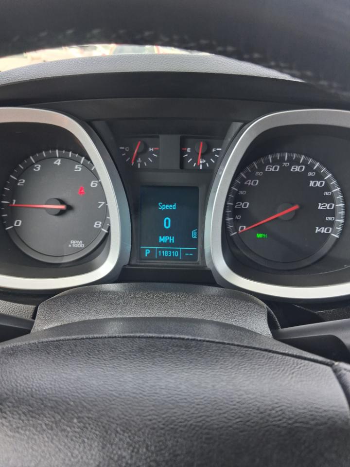 Chevrolet Equinox 2LT 2WD 2011