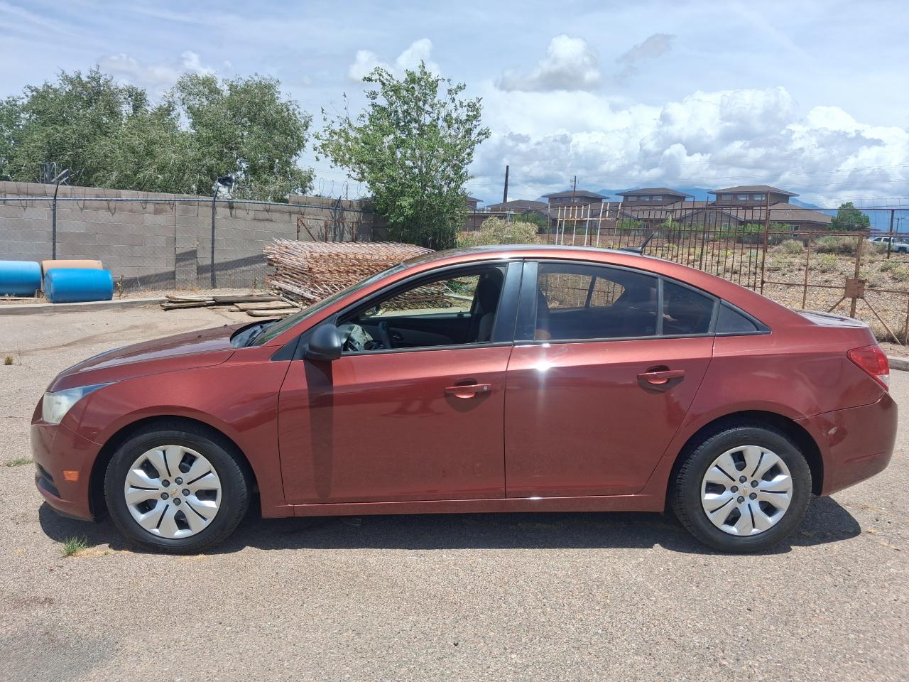 Chevrolet Cruze LS Auto 2013