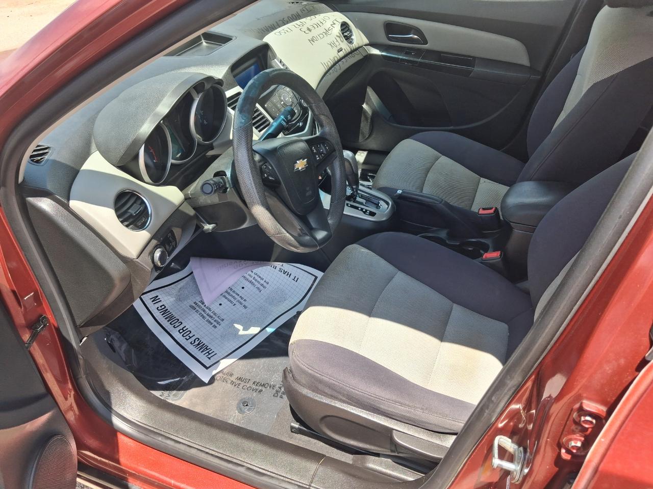 Chevrolet Cruze LS Auto 2013