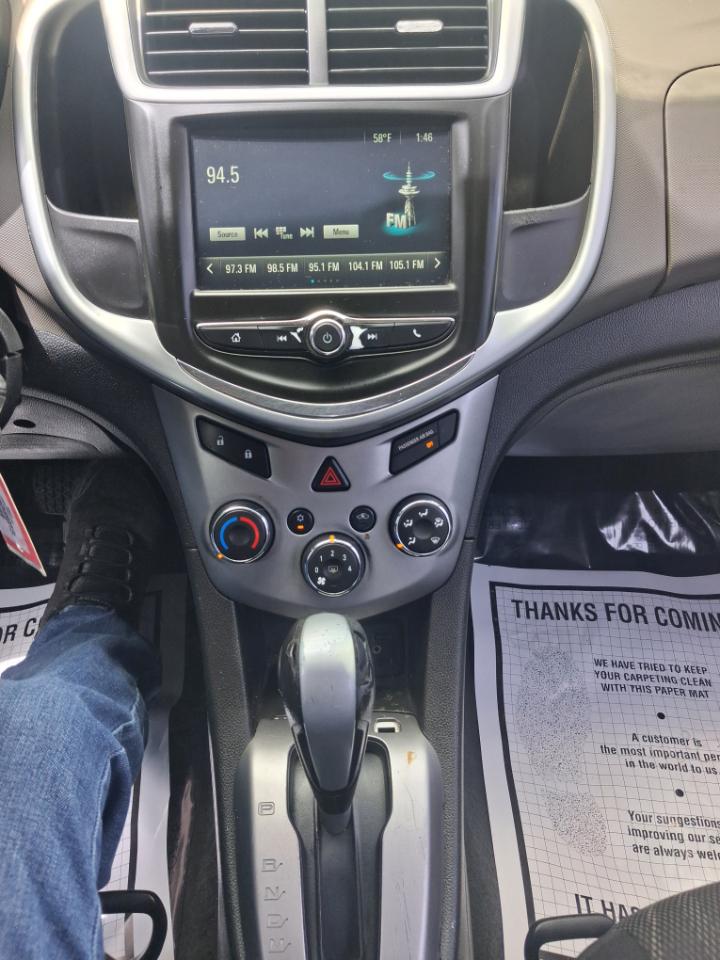 Chevrolet Sonic LT Auto Sedan 2017