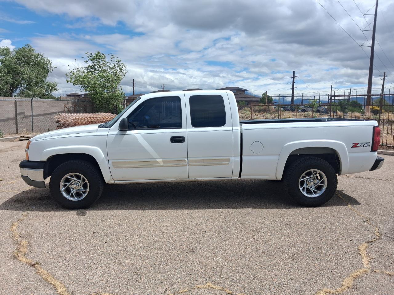 Chevrolet Silverado 1500 LT Ext. Cab Long Bed 4WD 2004