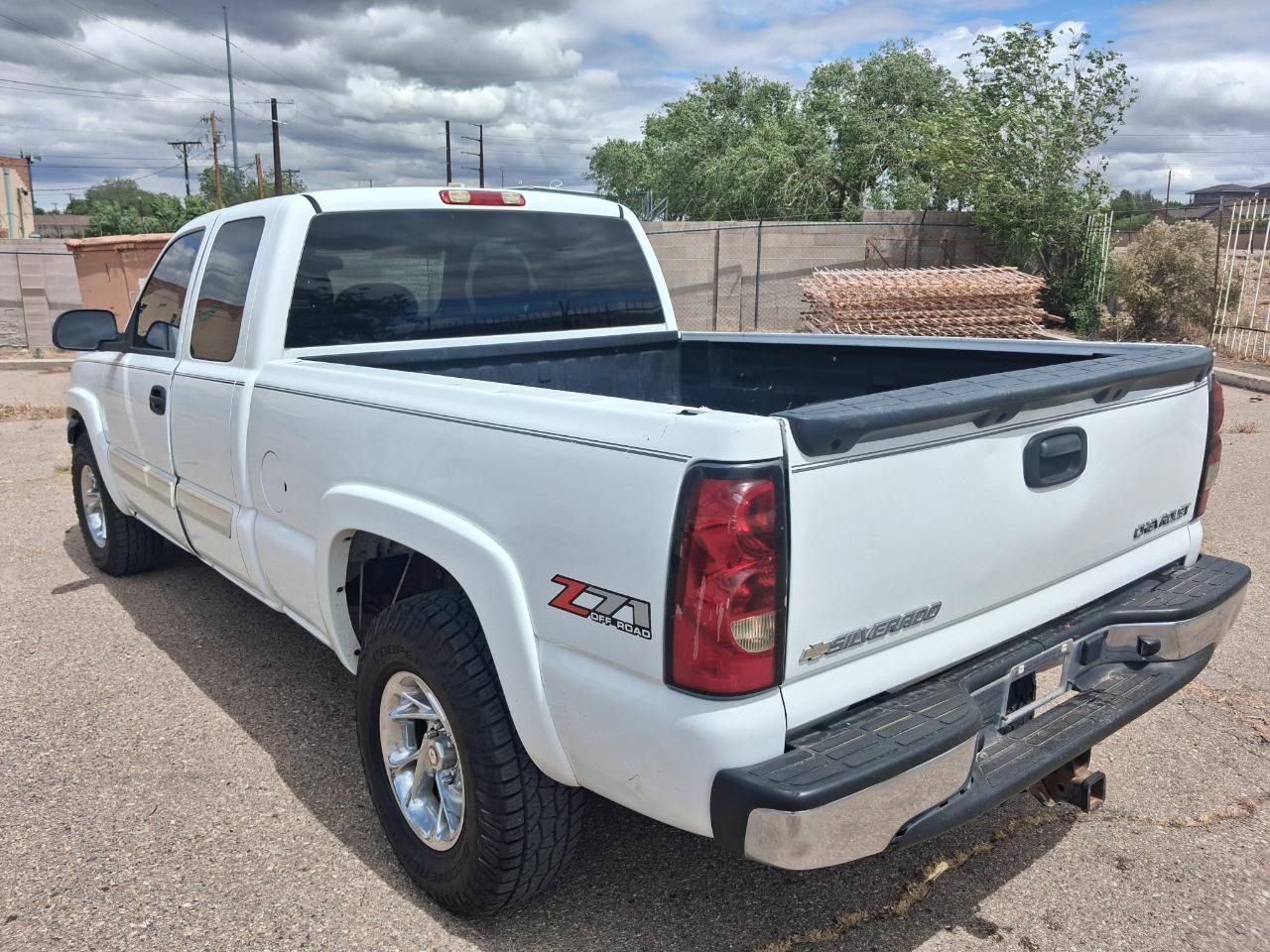 Chevrolet Silverado 1500 LT Ext. Cab Long Bed 4WD 2004