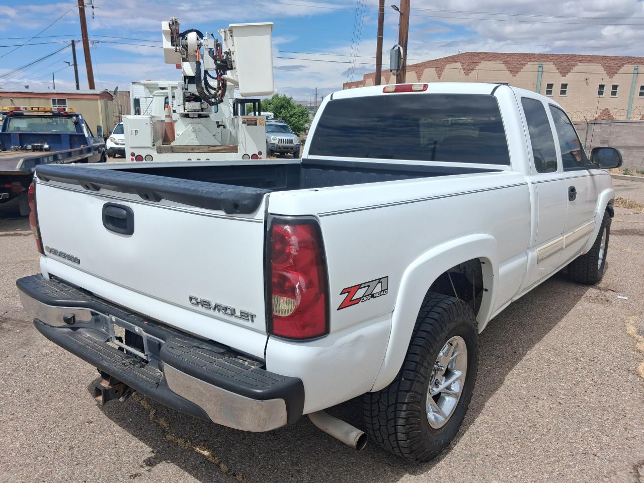 Chevrolet Silverado 1500 LT Ext. Cab Long Bed 4WD 2004