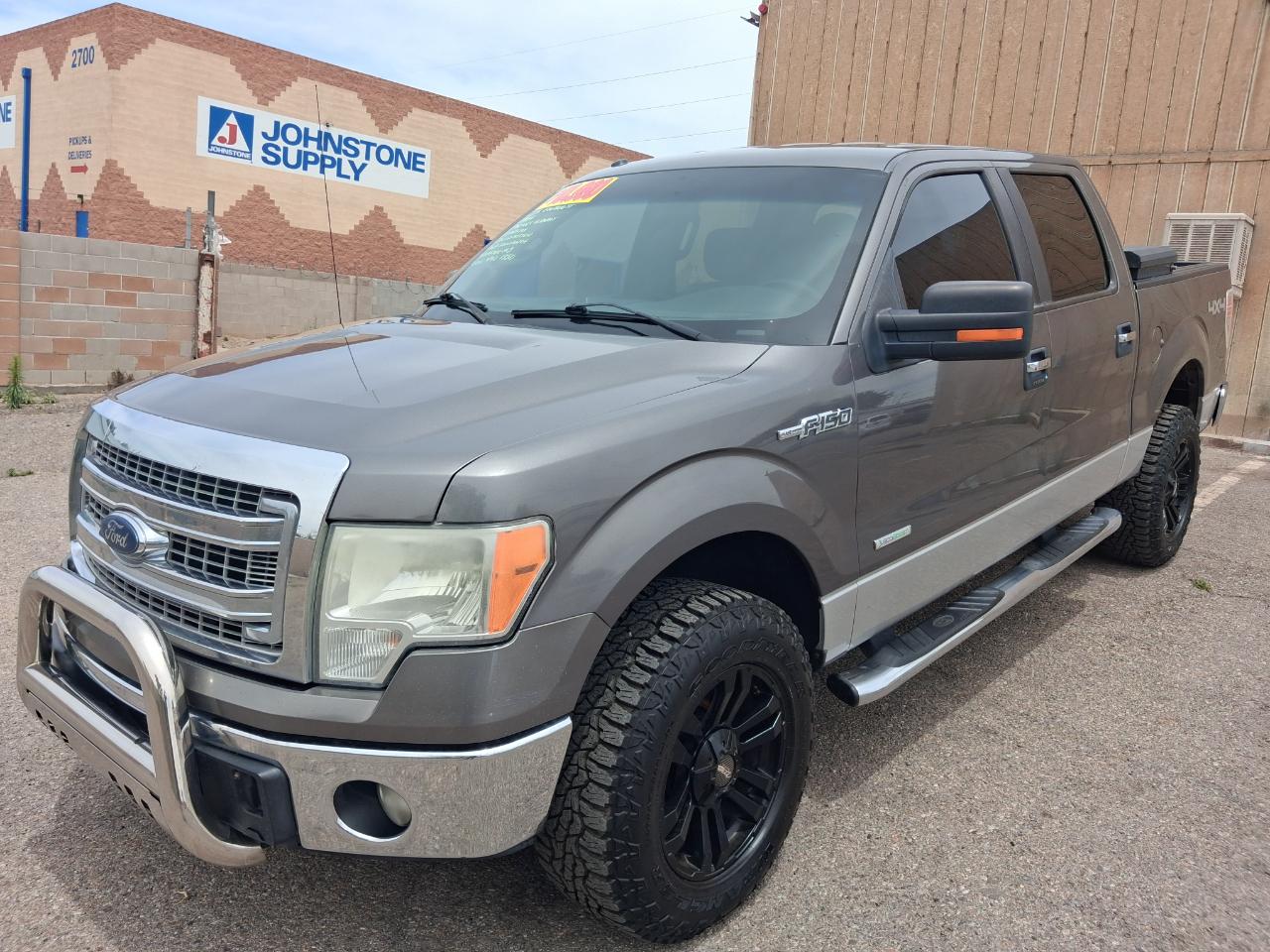 Ford F-150 XL SuperCrew 5.5-ft. Bed 4WD 2013