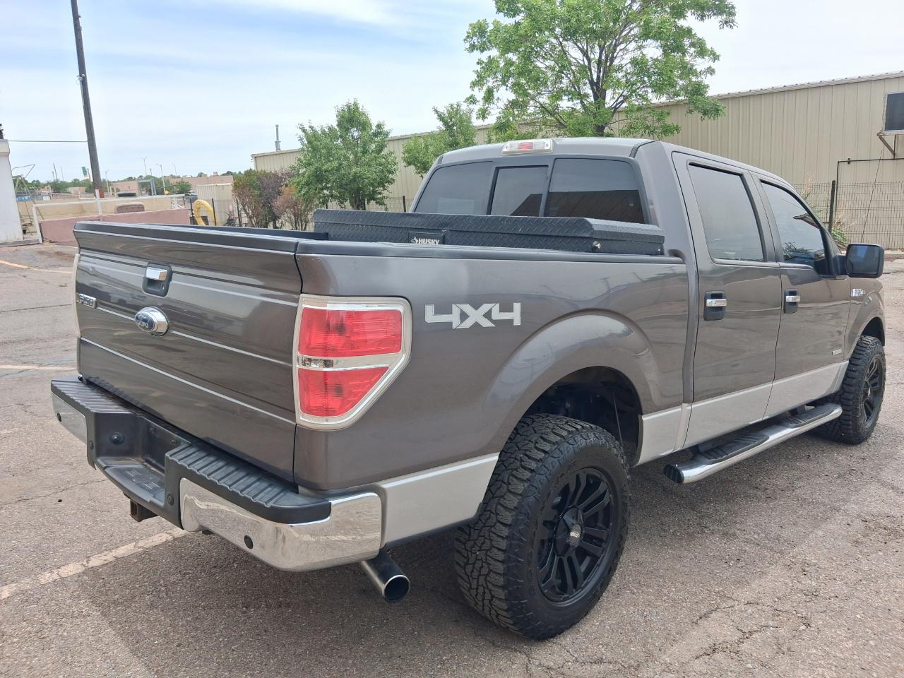 Ford F-150 XL SuperCrew 5.5-ft. Bed 4WD 2013