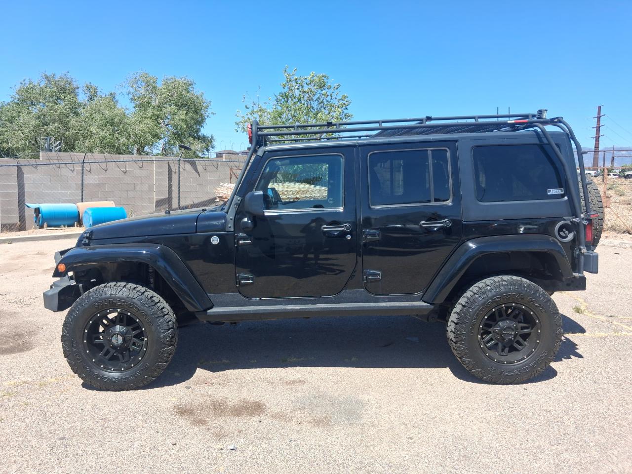 Jeep Wrangler Unlimited Sahara 4WD 2013