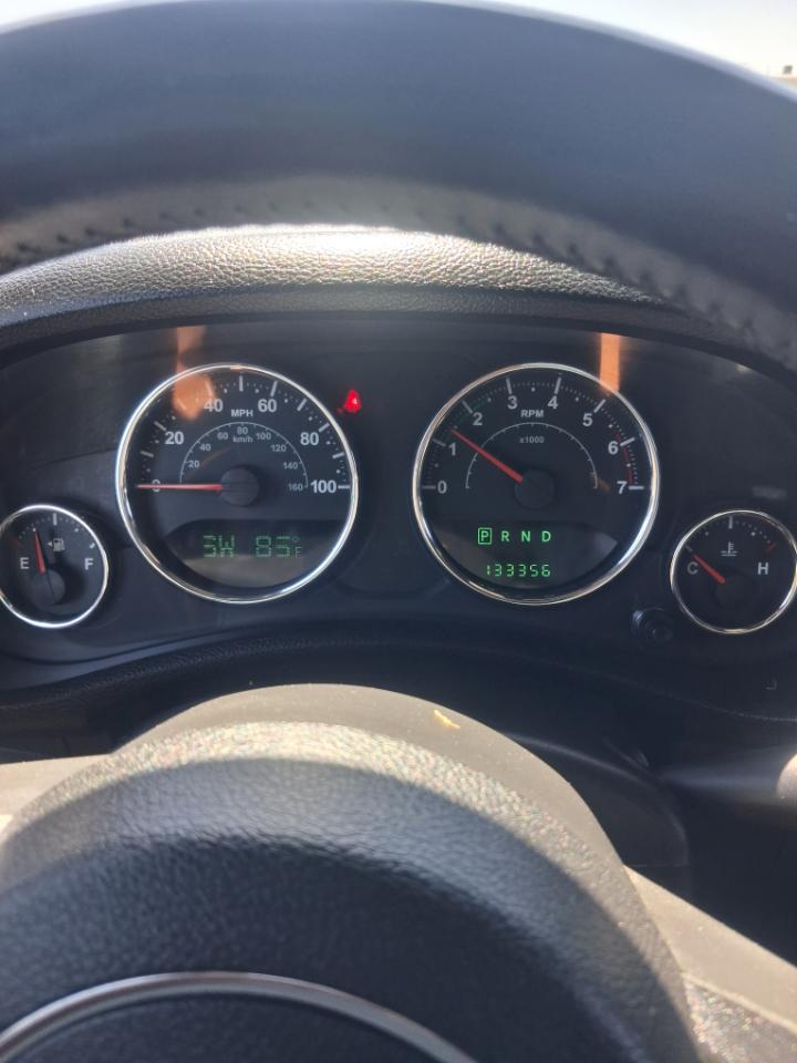 Jeep Wrangler Unlimited Sahara 4WD 2013