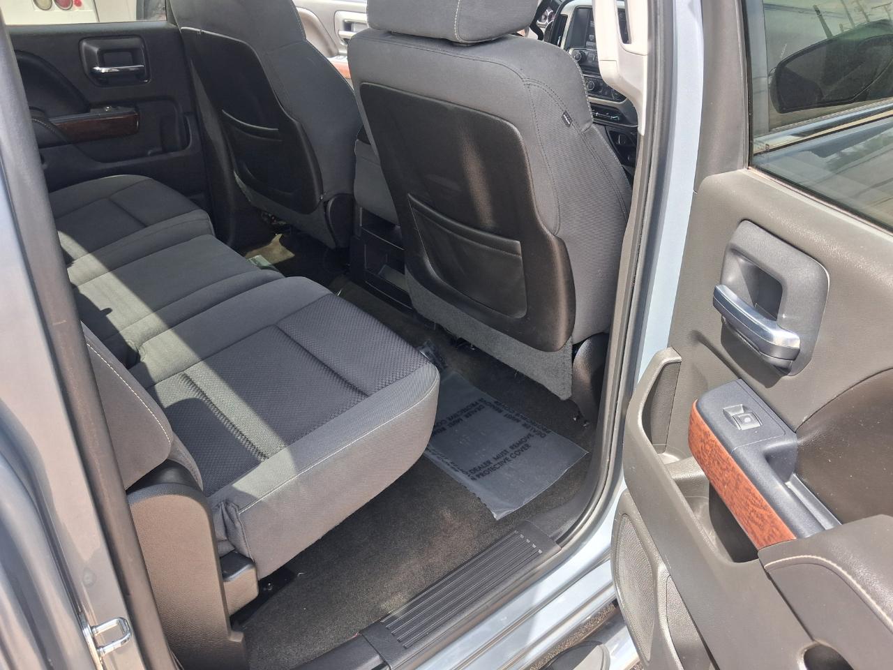 GMC Sierra 1500 SLE Crew Cab Short Box 4WD 2015