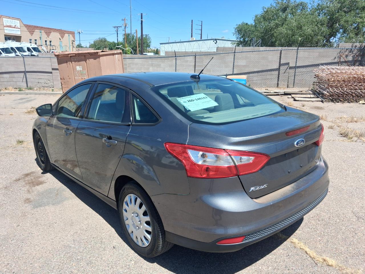 Ford Focus SE Sedan 2012