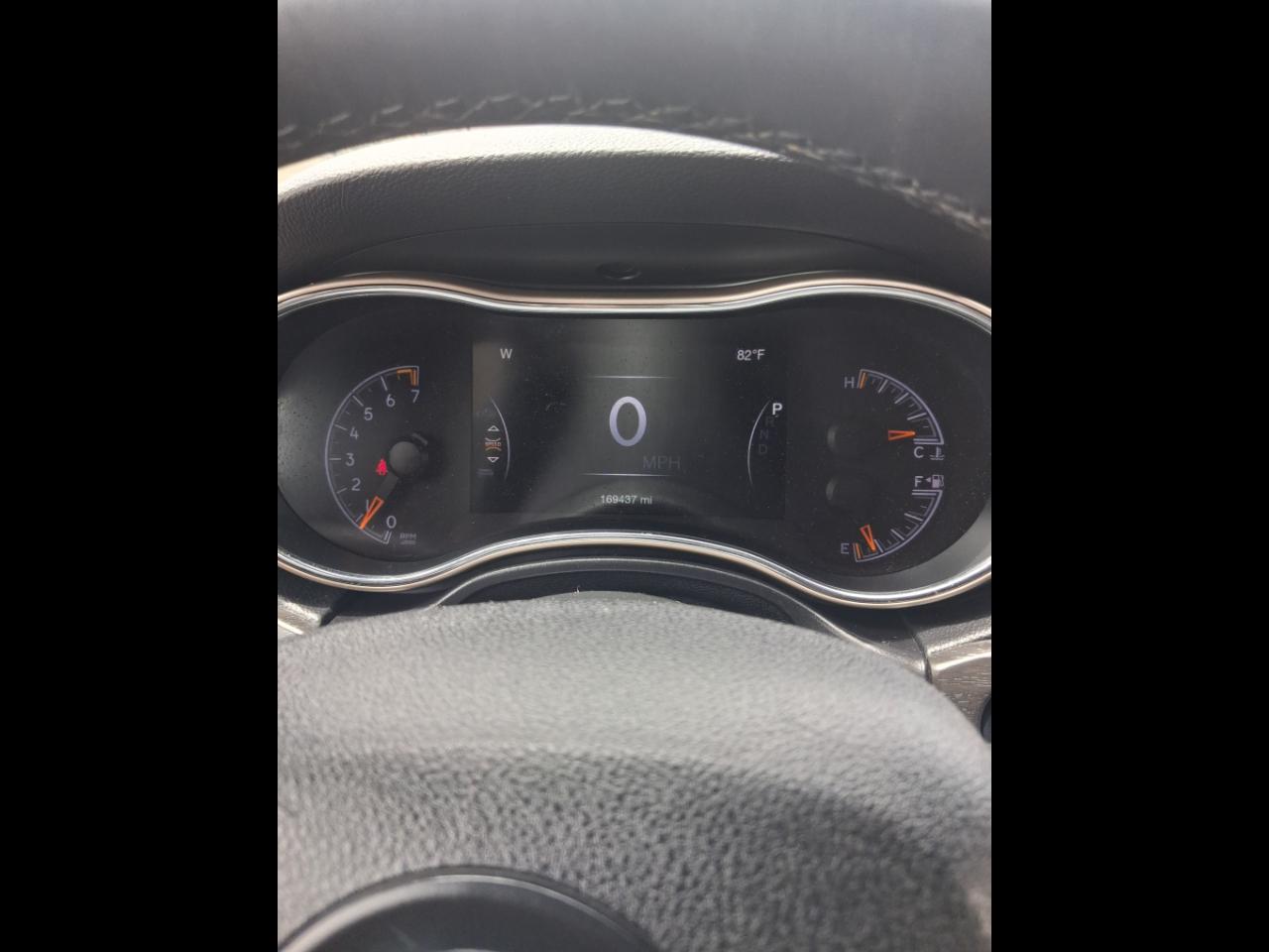 Jeep Grand Cherokee Laredo 4WD 2017