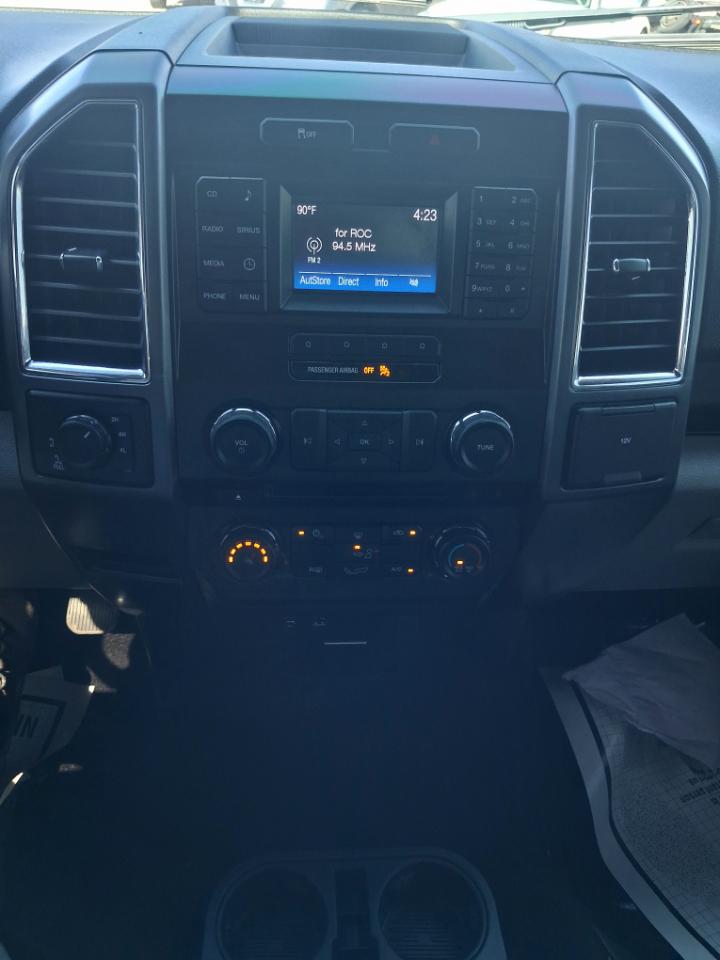 Ford F-150 XL SuperCrew 5.5-ft. Bed 4WD 2015