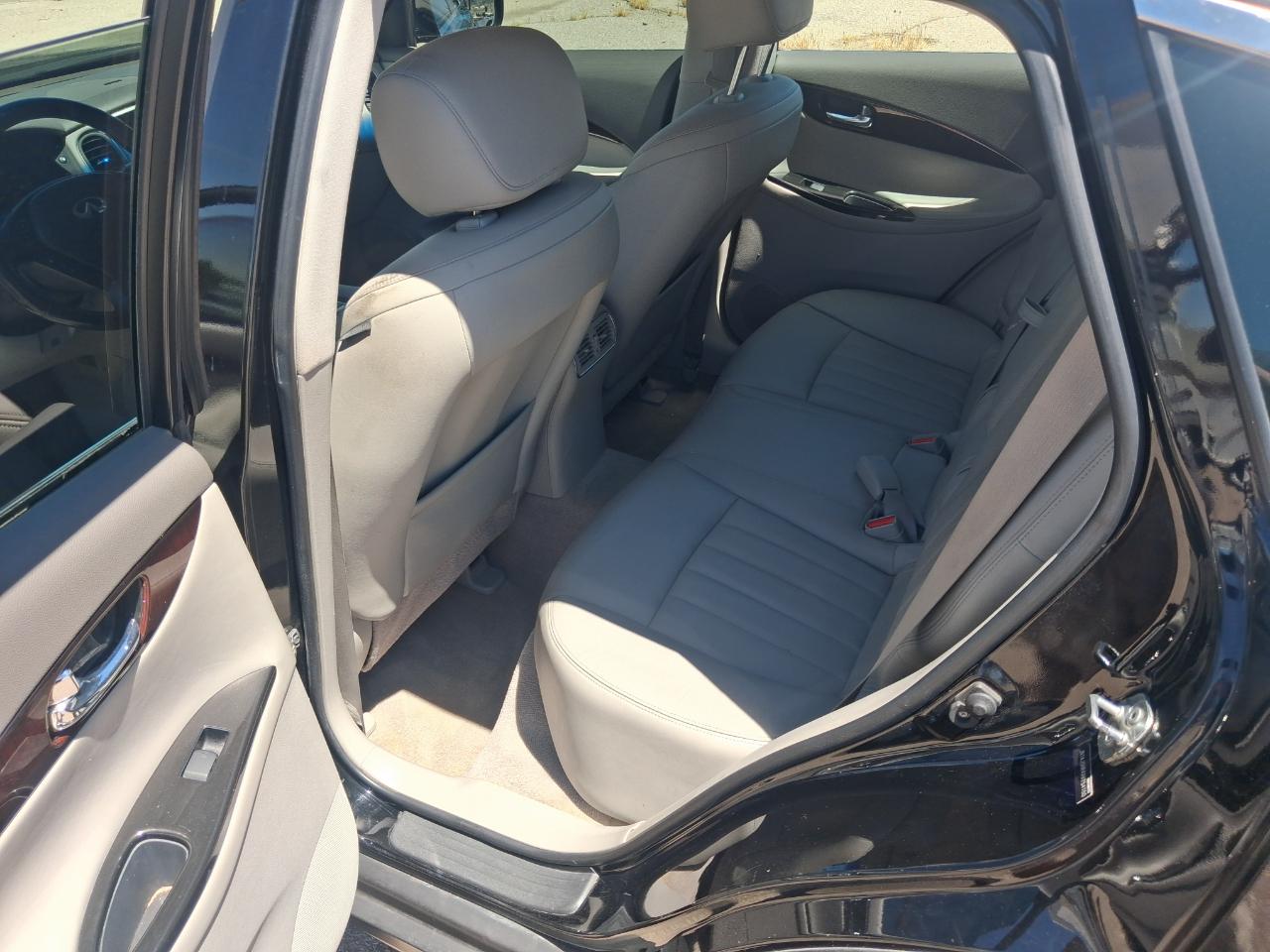 Infiniti EX EX35 AWD 2010