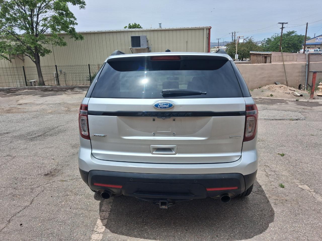 Ford Explorer Sport 4WD 2013