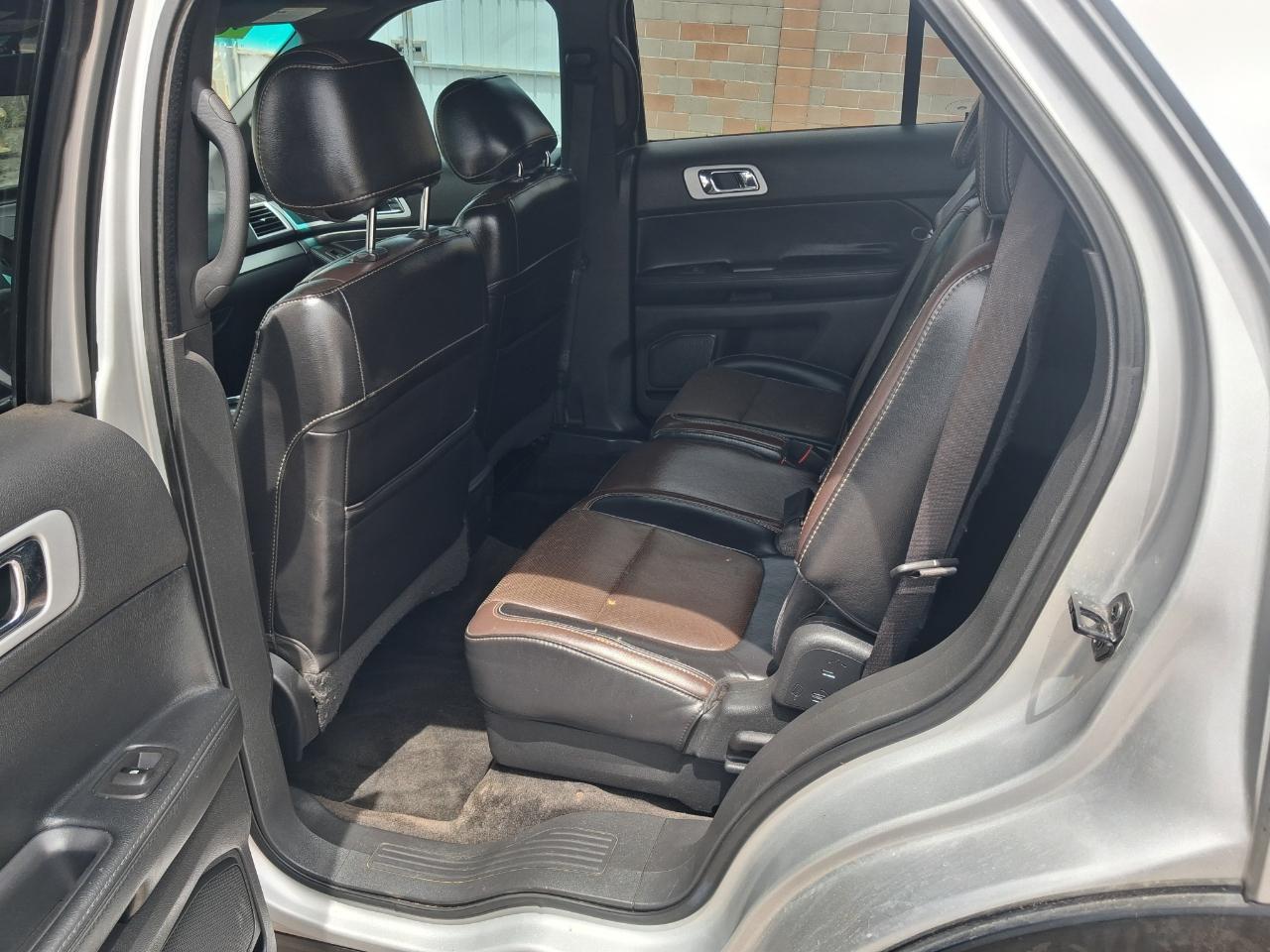 Ford Explorer Sport 4WD 2013