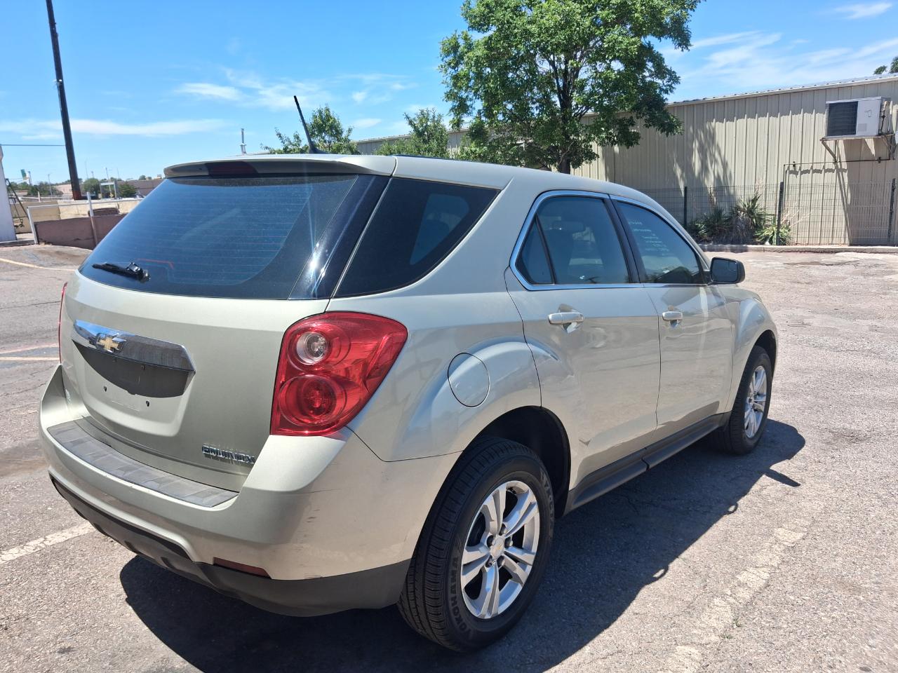 Chevrolet Equinox LS 2WD 2013