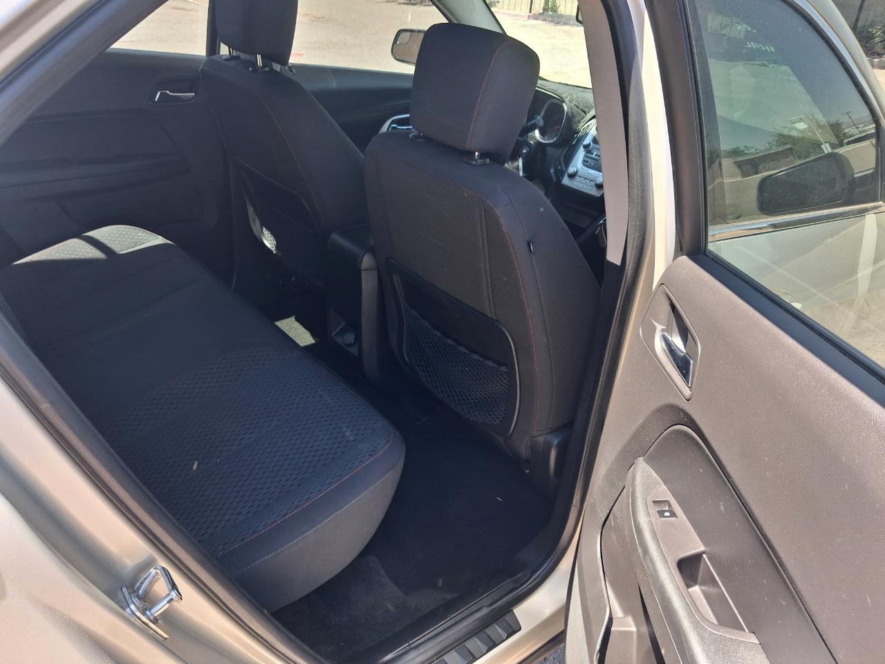 Chevrolet Equinox LS 2WD 2013