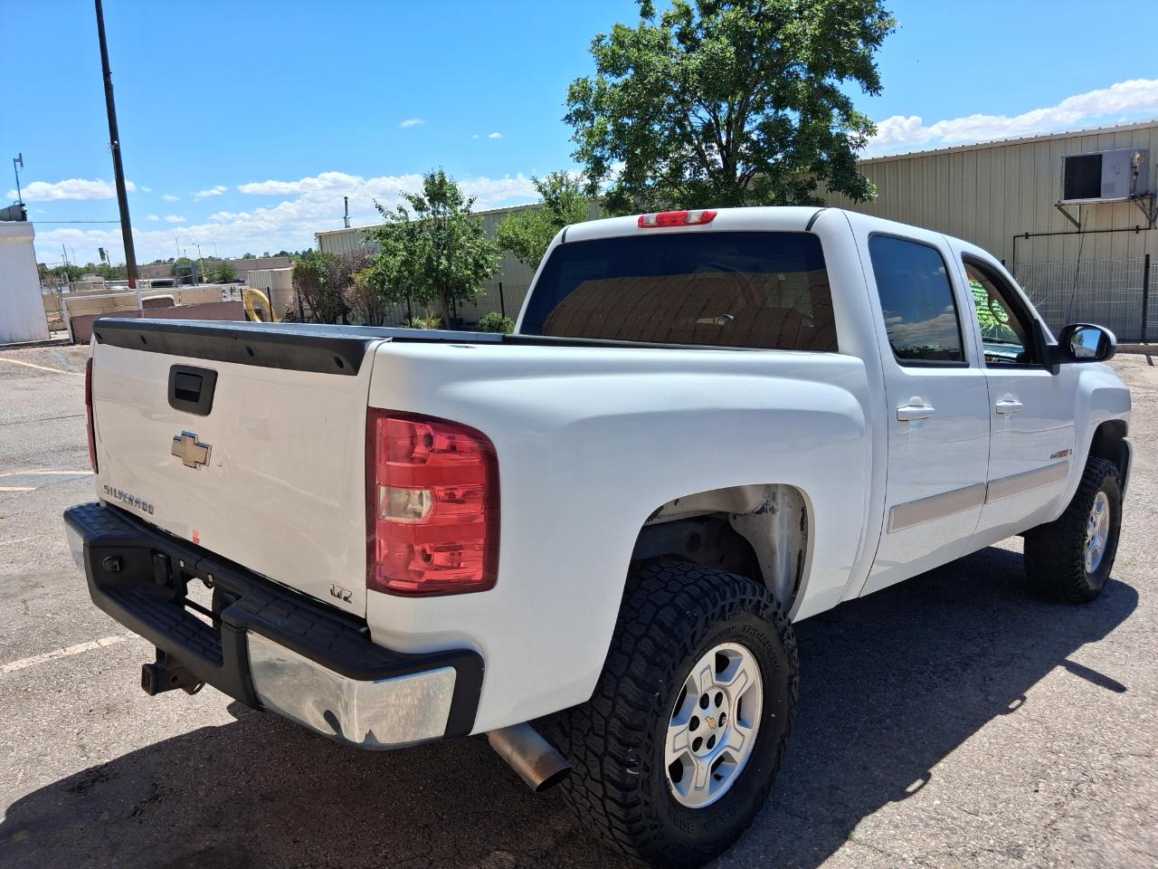 Chevrolet Silverado 1500 LTZ Crew Cab 4WD 2008