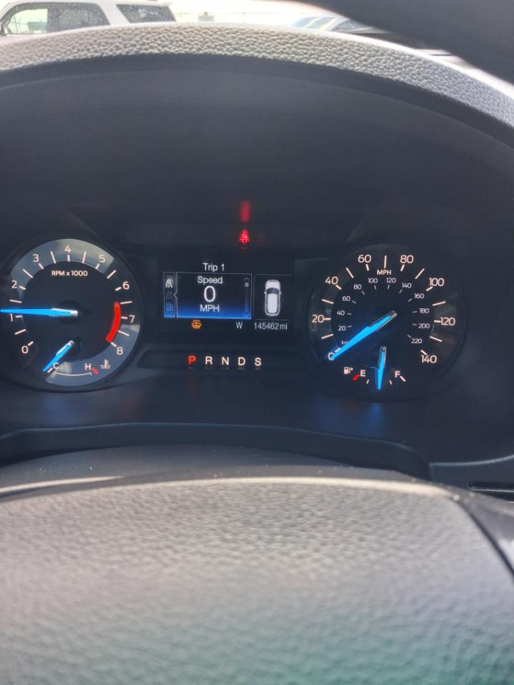 Ford Explorer Base 4WD 2016