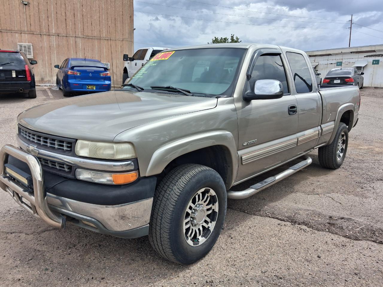 Chevrolet Silverado 2500 Ext. Cab 3-Door Short Bed 4WD 2000
