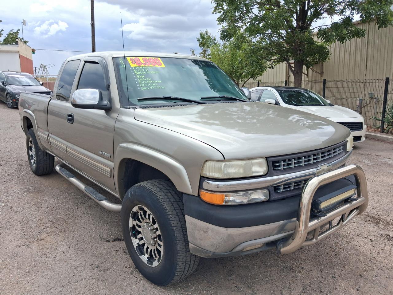 Chevrolet Silverado 2500 Ext. Cab 3-Door Short Bed 4WD 2000