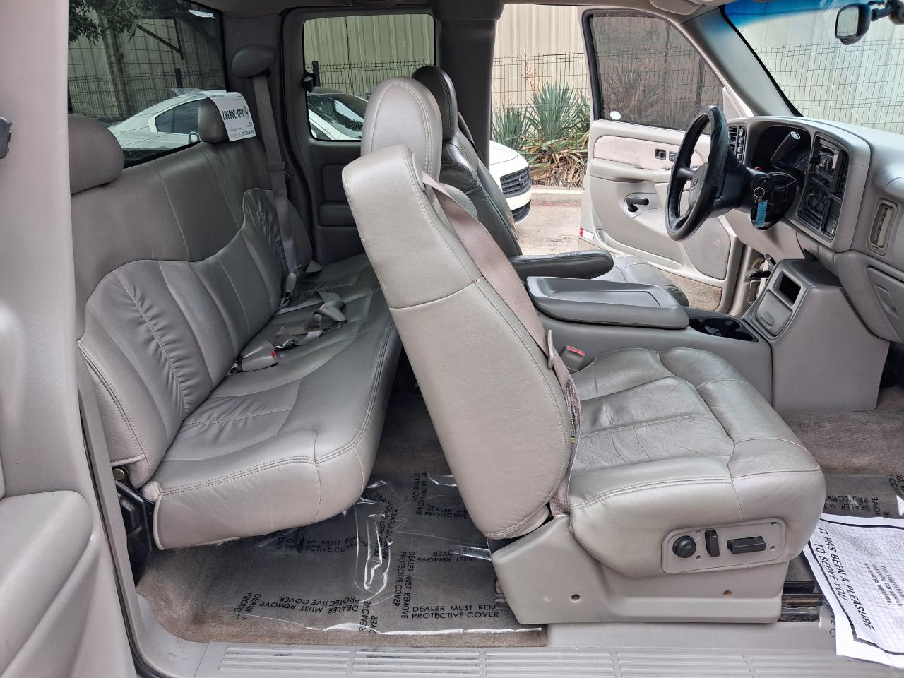 Chevrolet Silverado 2500 Ext. Cab 3-Door Short Bed 4WD 2000