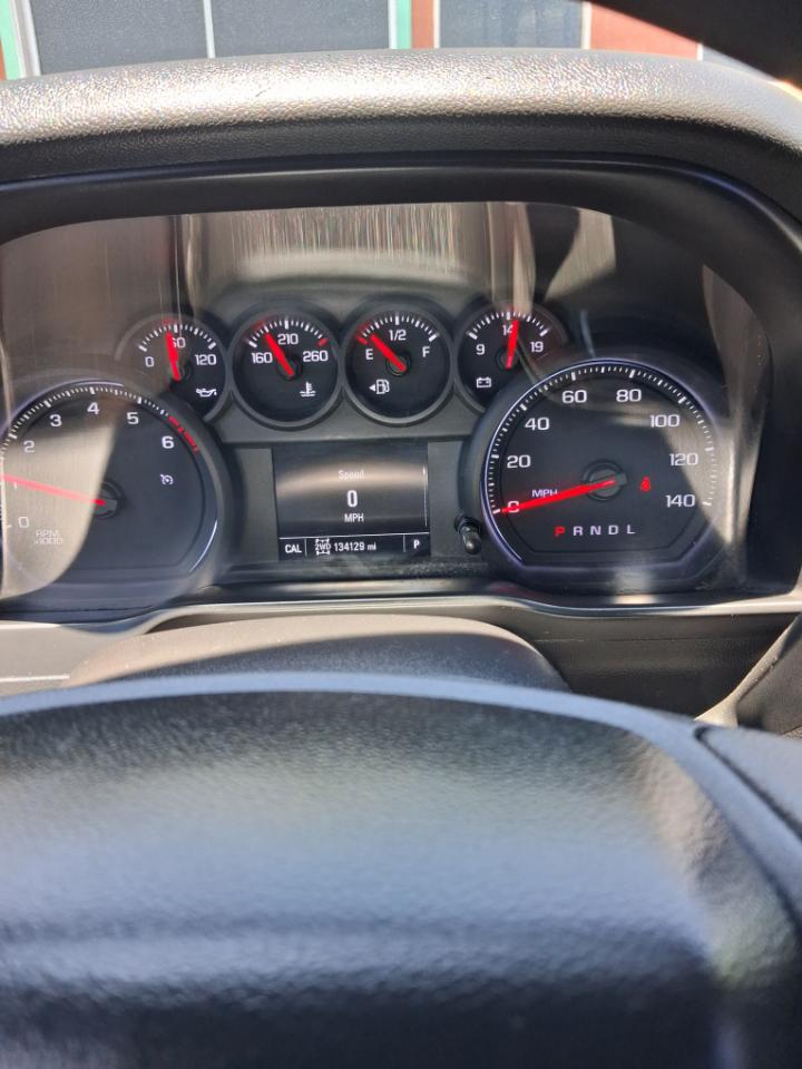 Chevrolet Silverado 1500 Custom Trail Boss Double Cab 4WD 2019