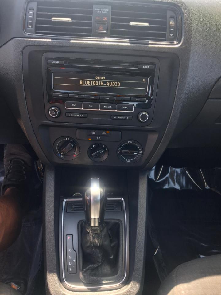 Volkswagen Jetta S 6A 2015