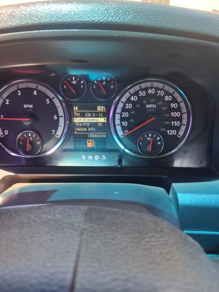 RAM 1500 Sport Crew Cab 4WD 2011