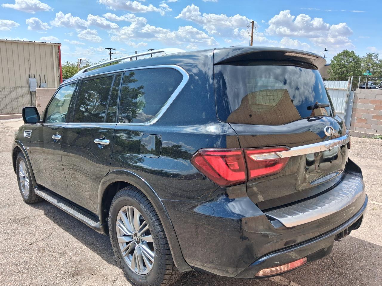 Infiniti QX80 LUXE 2020