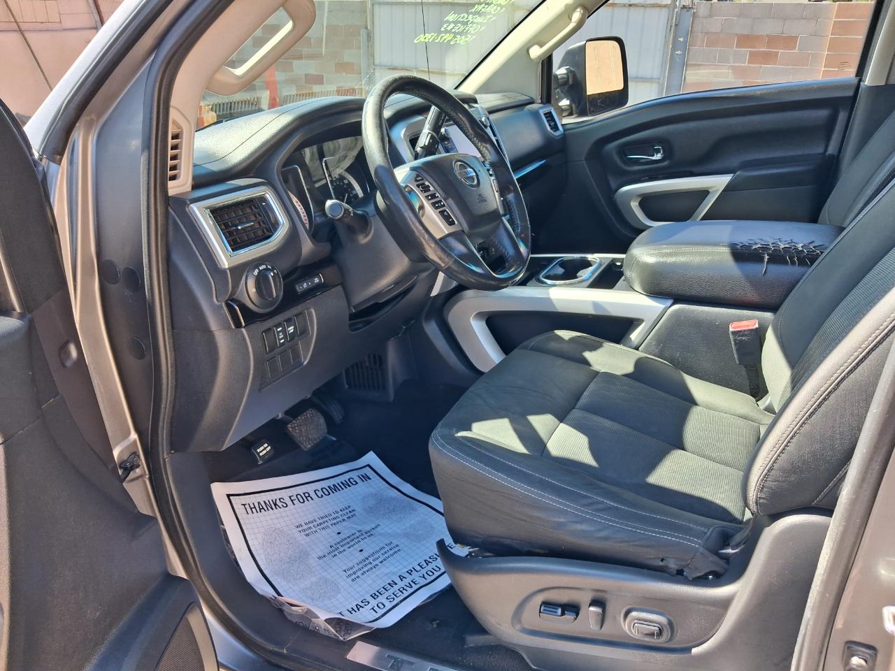 Nissan Titan XD SL Crew Cab 4WD 2018