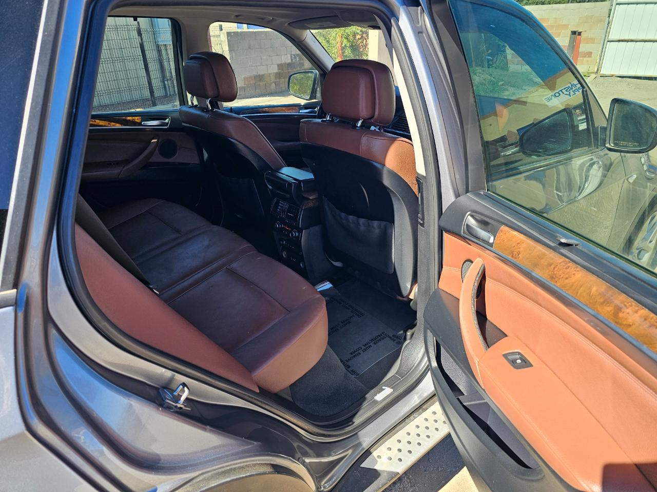 BMW X5 xDrive35i 2011