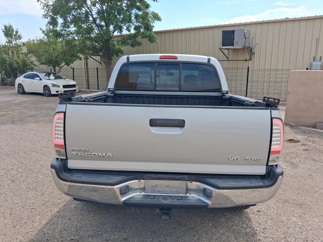 Toyota Tacoma Double Cab V6 Manual 4WD 2005