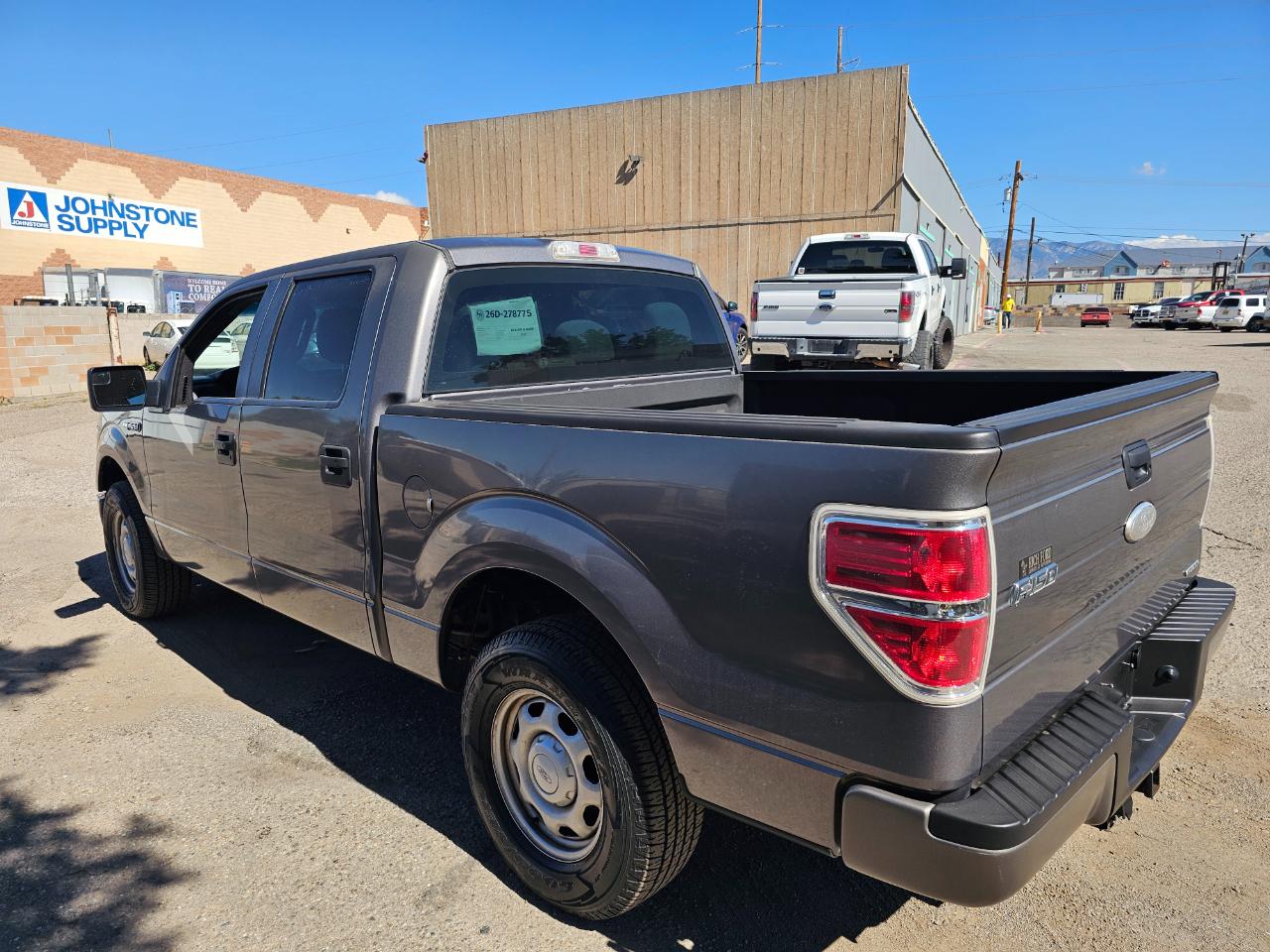 Ford F-150 XL SuperCrew 5.5-ft. Bed 2WD 2012
