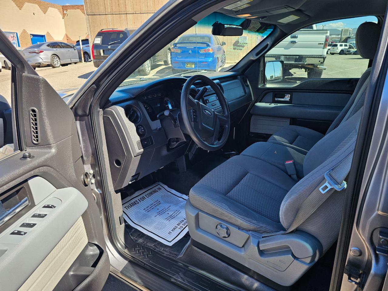 Ford F-150 XL SuperCrew 5.5-ft. Bed 2WD 2012