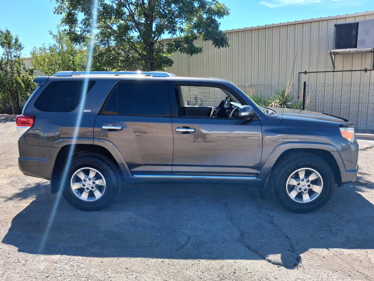Toyota 4Runner SR5 4WD 2010