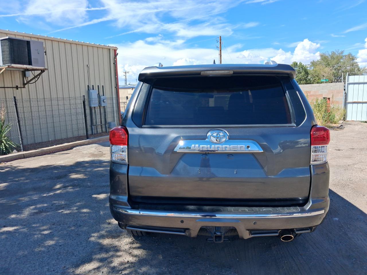 Toyota 4Runner SR5 4WD 2010